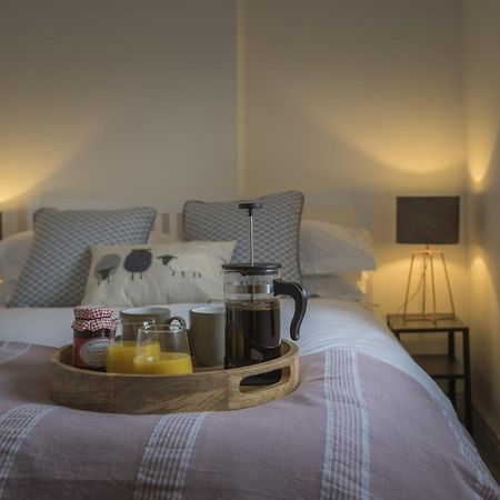 Finest Retreats - Tegannedd - Luxury Grade II Listed Cottage With Hot Tub Ffestiniog ภายนอก รูปภาพ