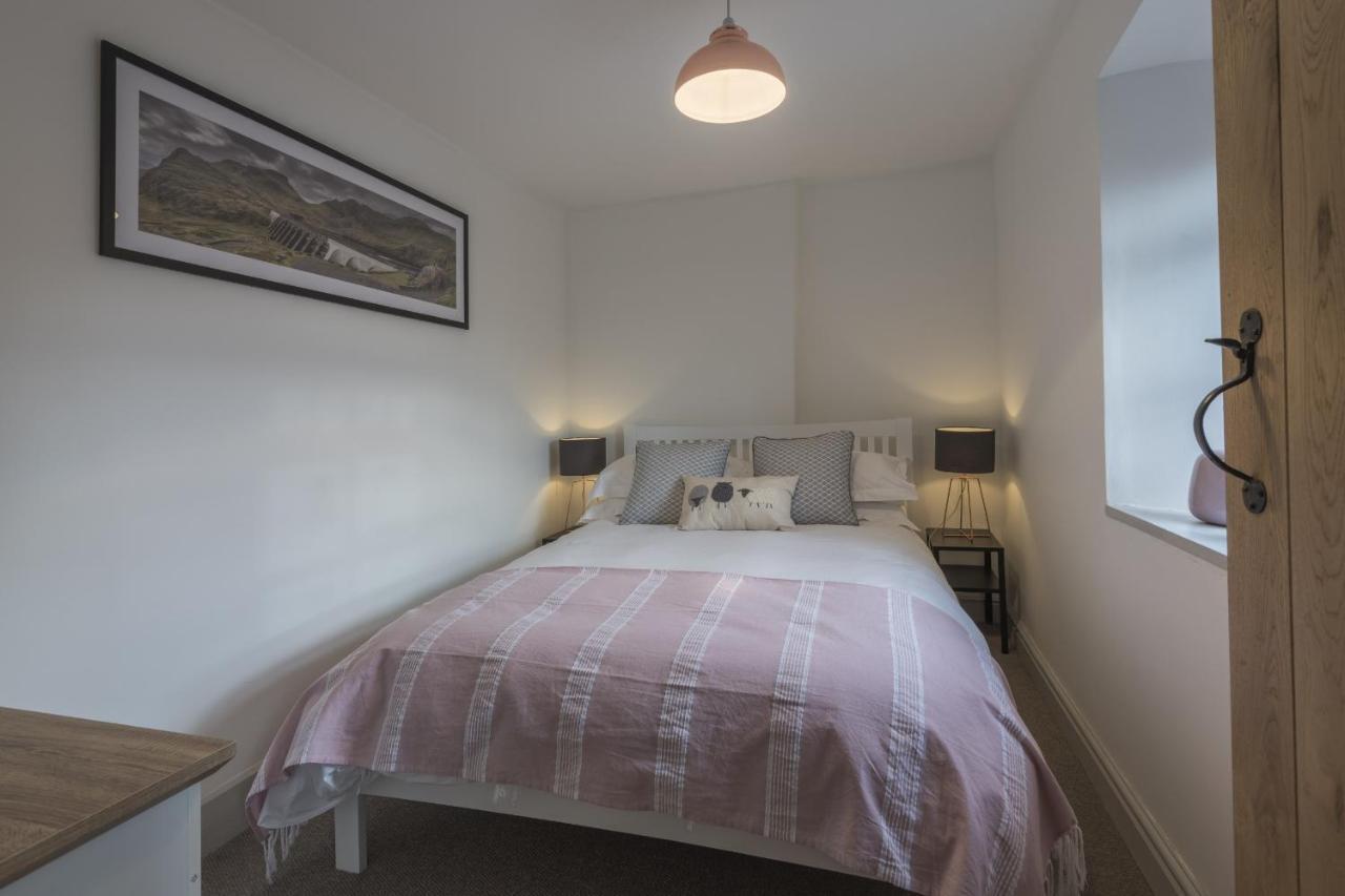 Finest Retreats - Tegannedd - Luxury Grade II Listed Cottage With Hot Tub Ffestiniog ภายนอก รูปภาพ